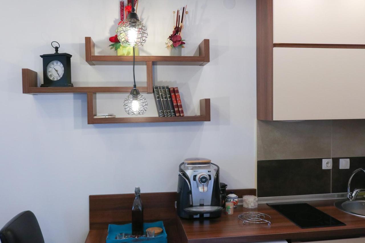 Dm Apartment *